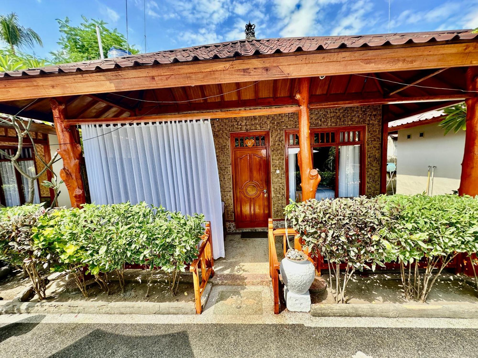 Sunny Rose Bungalows Gili Air - Adults Only Eksteriør bilde